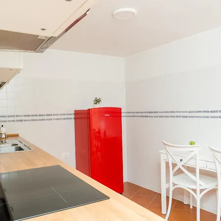 Dipintodiblu * מטה